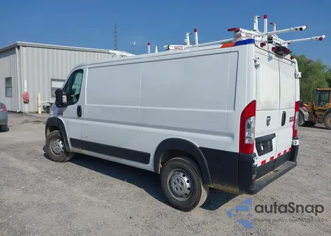 2021 Ram Promaster 1500 Low Roof 136 Wb z USA, uszkodzony, nr VIN 3C6LRVAG4ME553606